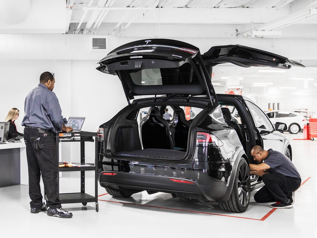 Jobs at Tesla Start a Career in One of the Most Technological Companies in the World