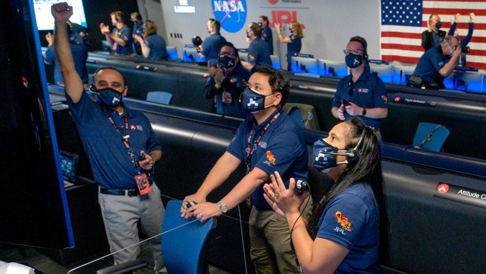 See How Life Is For Those Who Work At NASA