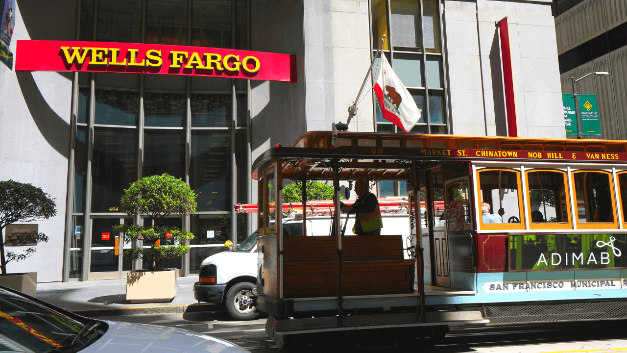 Learn How to Get a Job at Wells Fargo