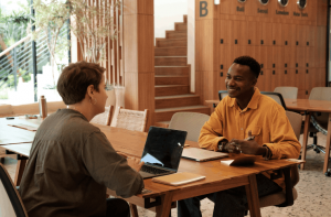 Interview Body Language: Do’s and Don’ts for Success