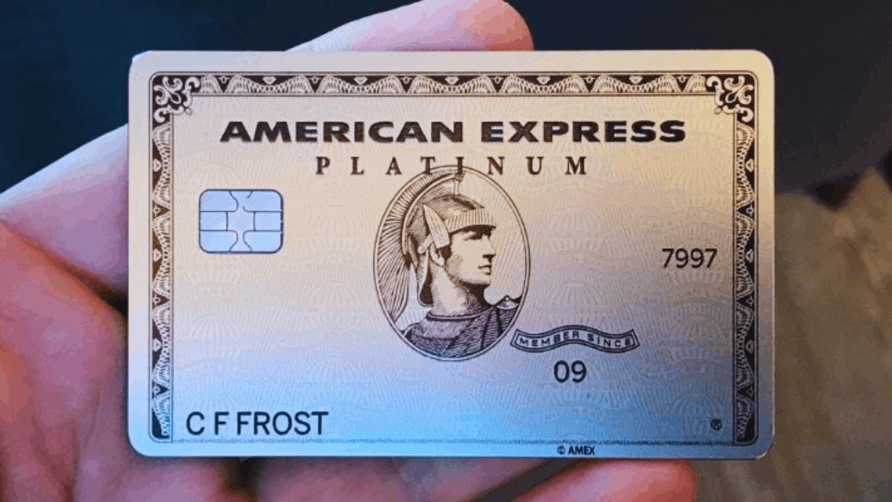 Comparing Delta SkyMiles Gold and Amex Platinum: Discover the Differences